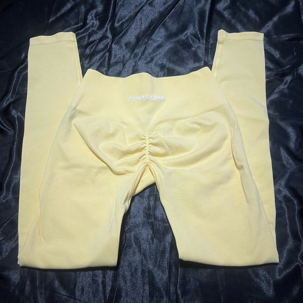 Alphalete Light Yellow Leggings